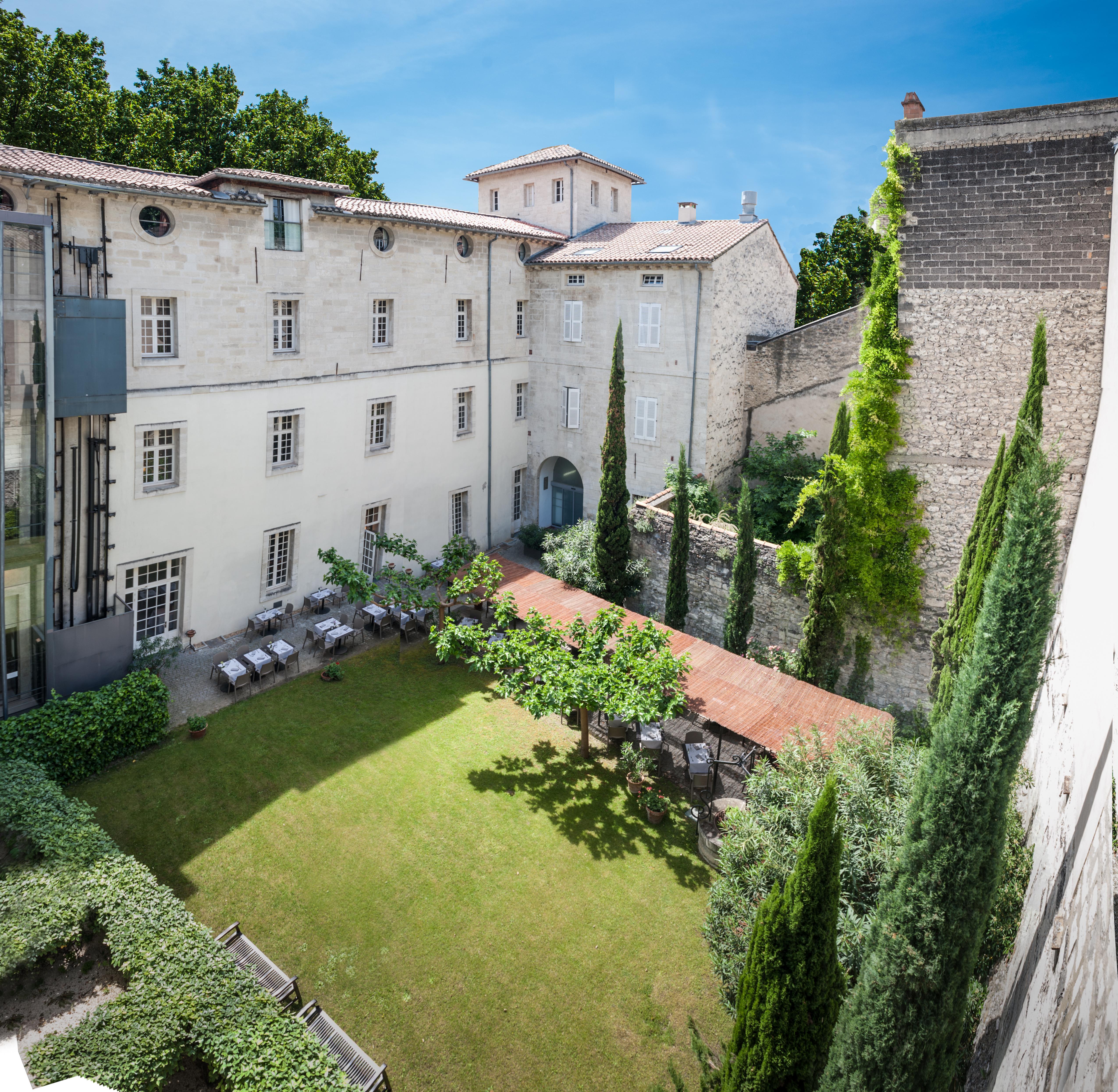 Cloitre Saint Louis Hotel