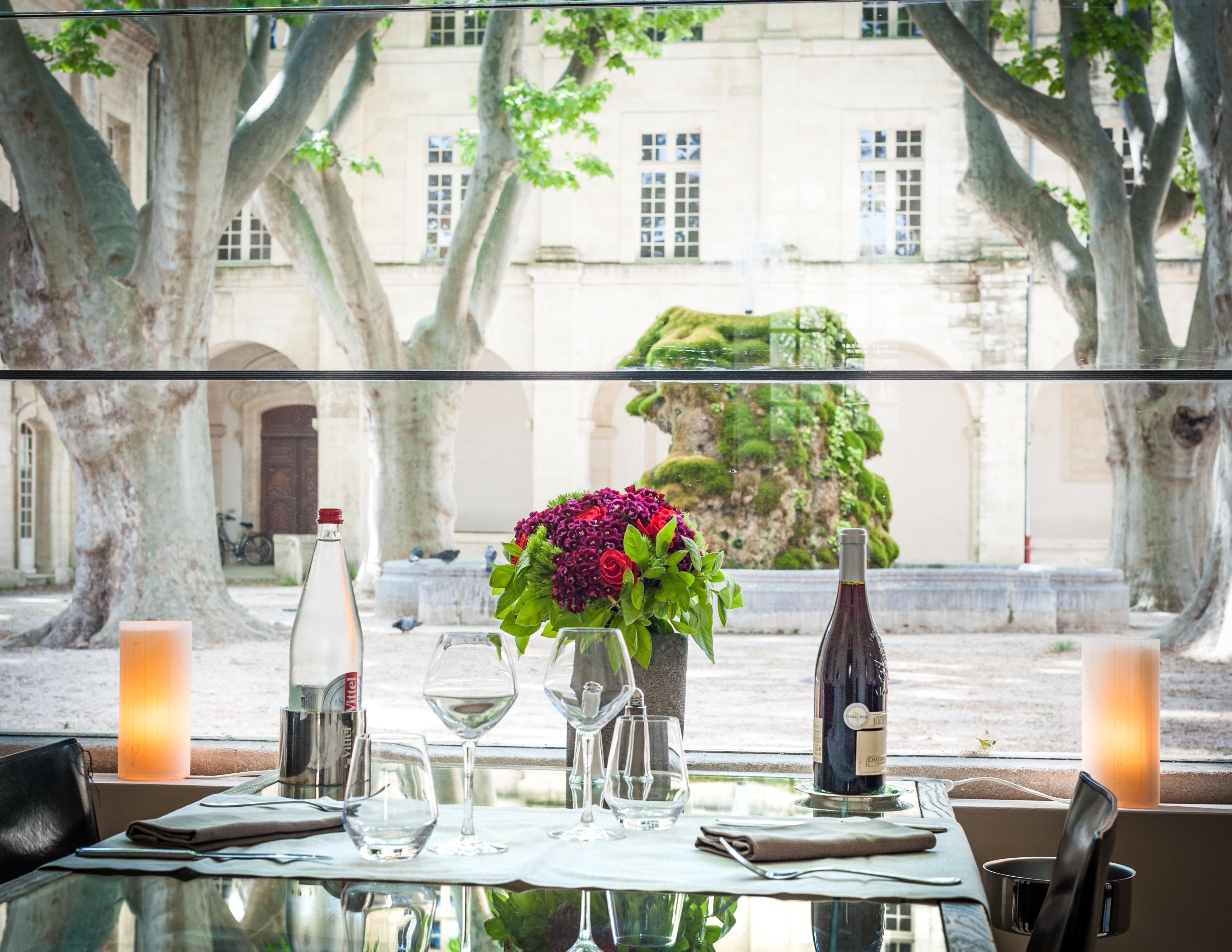 Cloitre Saint Louis 4*