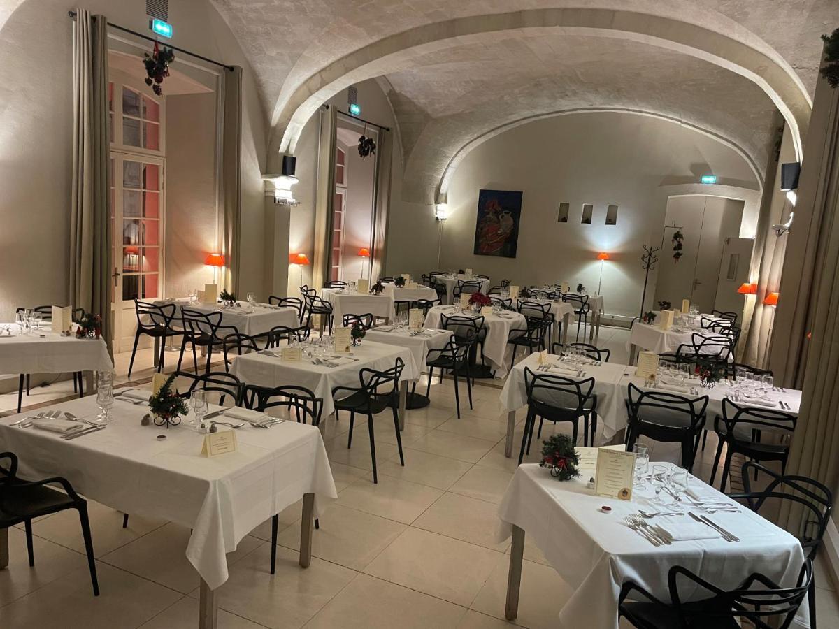 Cloitre Saint Louis Hotel