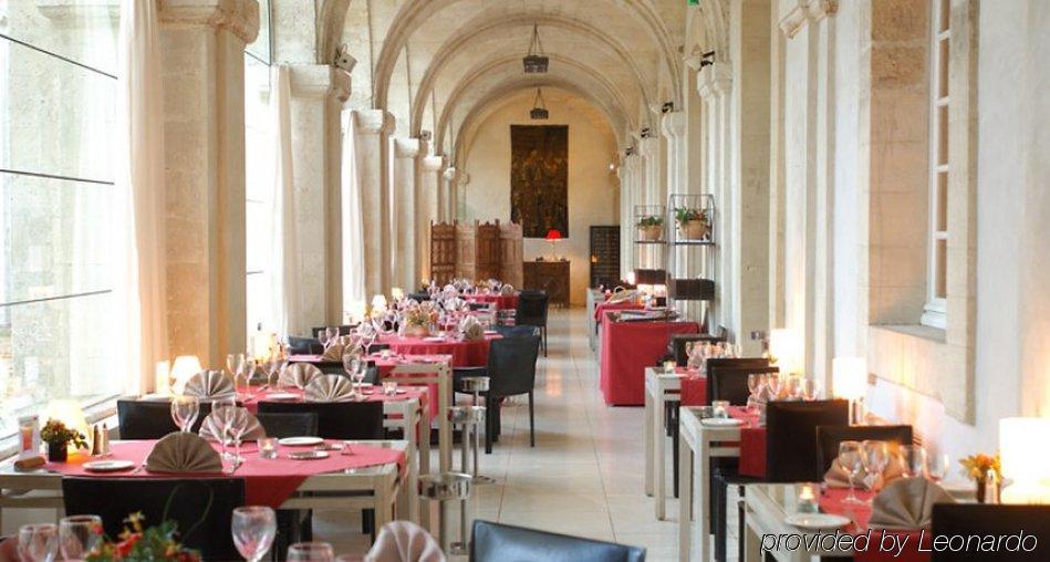 Cloitre Saint Louis 4*
